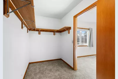 4225 W Grange Ave, Greenfield, WI 53221 - Photo 20