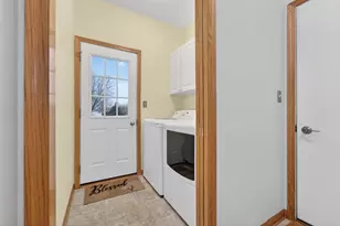 8454 Northview Dr, Pleasant Prairie, WI 53158 - Photo 18