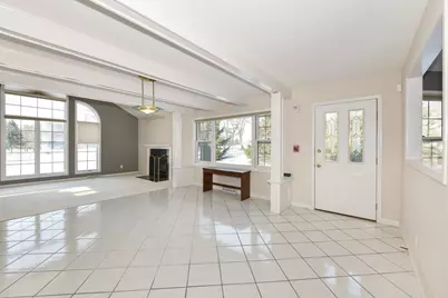 110  Eagle Pointe Dr #3A, Delavan, WI 53115 - Photo 10