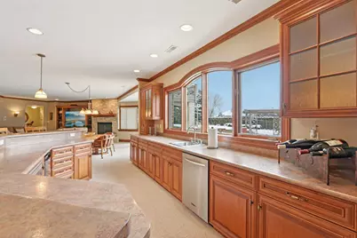 1701 E Bristlecone Dr, Hartland, WI 53029 - Photo 64