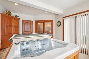 1701 E Bristlecone Dr, Hartland, WI 53029 - Photo 74