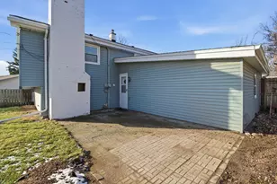 1963 Cascade Dr, Waukesha, WI 53188 - Photo 22