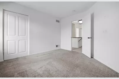 9304 W Mt Zion Dr, Milwaukee, WI 53224 - Photo 24