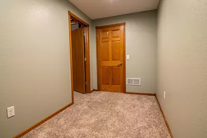 1218  Steeplechase Dr, Watertown, WI 53094 - Photo 24