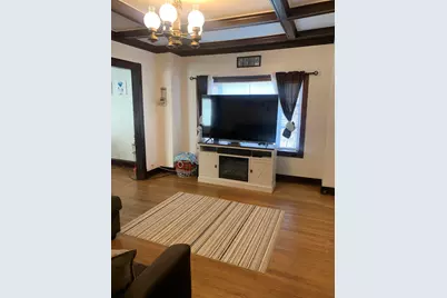 2200 S 84th St, West Allis, WI 53227 - Photo 8