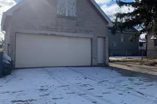 2200 S 84th St, West Allis, WI 53227 - Photo 26