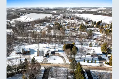 2440  Victoria Dr, Manitowoc Rapids, WI 54220 - Photo 32