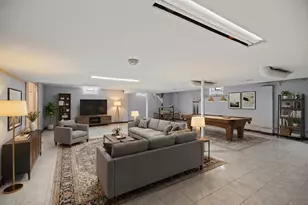 2003 S Valley Spring Dr, New Berlin, WI 53151 - Photo 46