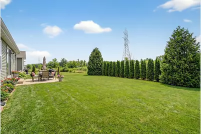 9594 S Sophia Ct, Franklin, WI 53132 - Photo 22