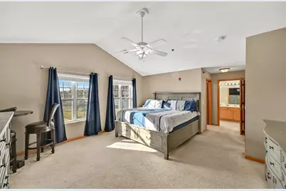 12248 W Virginia Cir #7, Franklin, WI 53132 - Photo 16