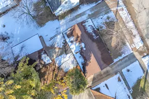 604 Robin St, West Bend, WI 53090 - Photo 26