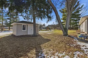 S17W36879 Henry St, Ottawa, WI 53118 - Photo 24