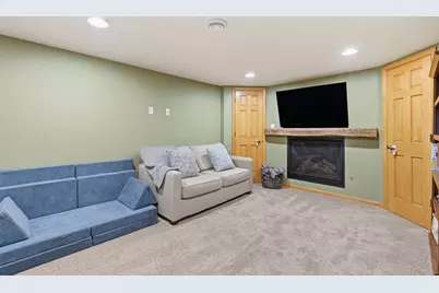 S17W36879  Henry St, Ottawa, WI 53118 - Photo 18