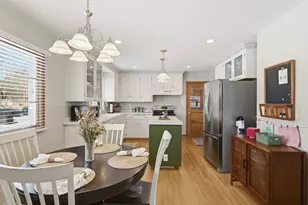 S17W36879 Henry St, Ottawa, WI 53118 - Photo 4