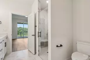 2108 Bluestem Dr, Waukesha, WI 53189 - Photo 18