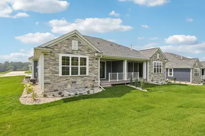 2119  Bluestem Dr #0201, Waukesha, WI 53189 - Photo 24