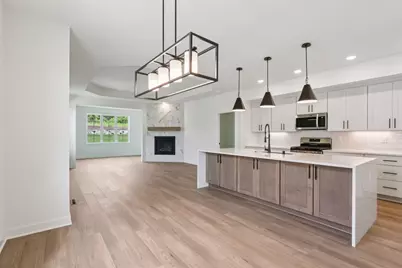 2119  Bluestem Dr #0201, Waukesha, WI 53189 - Photo 8