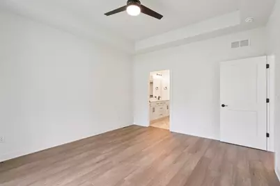 2119  Bluestem Dr #0201, Waukesha, WI 53189 - Photo 16