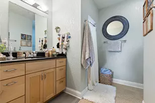 606 W Wisconsin Ave, Milwaukee, WI 53203 - Photo 14