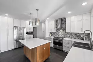 1859 Dynna Dr, Port Washington, WI 53024 - Photo 4