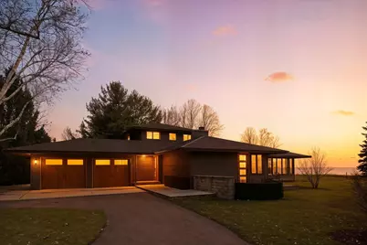 1859  Dynna Dr, Port Washington, WI 53024 - Photo 2