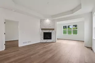 2125 Bluestem Dr, Waukesha, WI 53189 - Photo 8