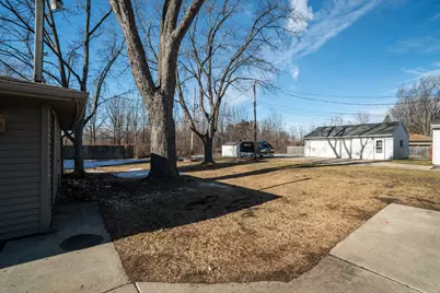 6  Timmer Ln, Racine, WI 53406 - Photo 4