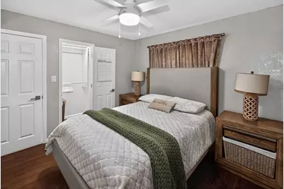 424 E Waterford Ave, Milwaukee, WI 53207 - Photo 14