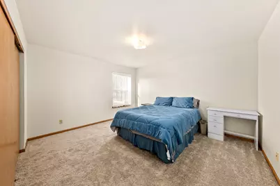 1711  Airport Dr, Hartford, WI 53027 - Photo 14