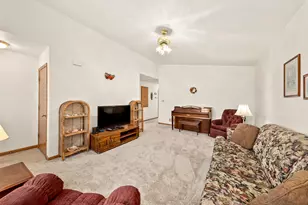 1711 Airport Dr, Hartford, WI 53027 - Photo 4