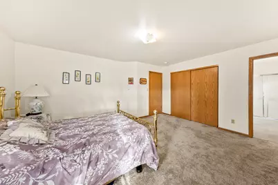 1711  Airport Dr, Hartford, WI 53027 - Photo 12