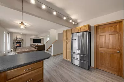 215  Maries Way, Random Lake, WI 53075 - Photo 6