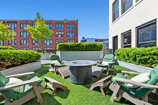 400 N Broadway, Milwaukee, WI 53202 - Photo 82