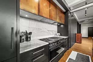 400 N Broadway, Milwaukee, WI 53202 - Photo 22