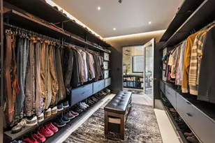 400 N Broadway, Milwaukee, WI 53202 - Photo 44