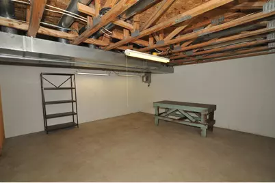 3892 S Oakbrook Dr, Greenfield, WI 53228 - Photo 22