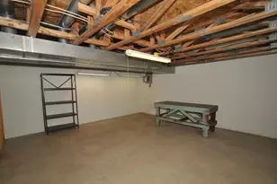 3892 S Oakbrook Dr, Greenfield, WI 53228 - Photo 22