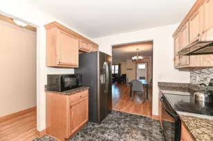 1538 Packard Ave, Racine, WI 53403 - Photo 12