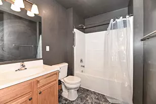 1538 Packard Ave, Racine, WI 53403 - Photo 24