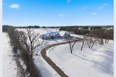 1829 W Mill Rd, Jackson, WI 53037 - Photo 54