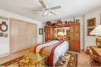 4555  Edington Ln, Brookfield, WI 53045 - Photo 44