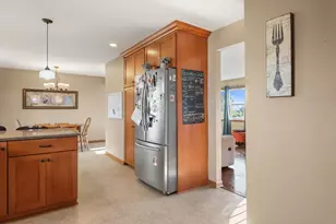 105 Winston Way, Waunakee, WI 53597 - Photo 8