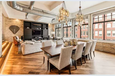 236 N Water St #4, Milwaukee, WI 53202 - Photo 4