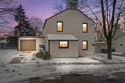 5596  Arrowwood St, Greendale, WI 53129 - Photo 2
