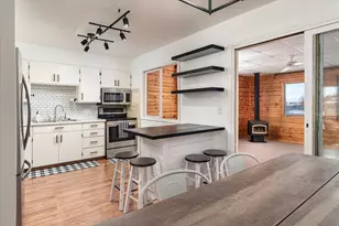 416 Sherry Ln, Viroqua, WI 54665 - Photo 4