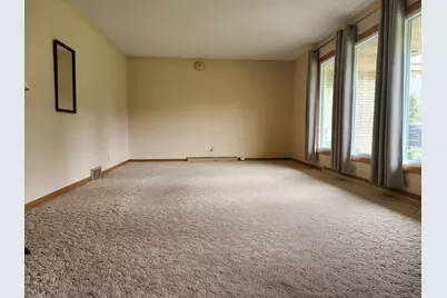 15725  Gebhardt Rd, Brookfield, WI 53005 - Photo 14