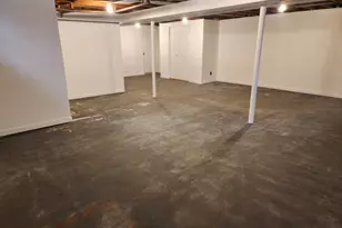 15725 Gebhardt Rd, Brookfield, WI 53005 - Photo 36