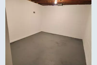 15725  Gebhardt Rd, Brookfield, WI 53005 - Photo 40