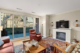 1522 N Prospect Ave, Milwaukee, WI 53202 - Photo 12