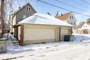 2910 N 11th St, Milwaukee, WI 53206 - Photo 24